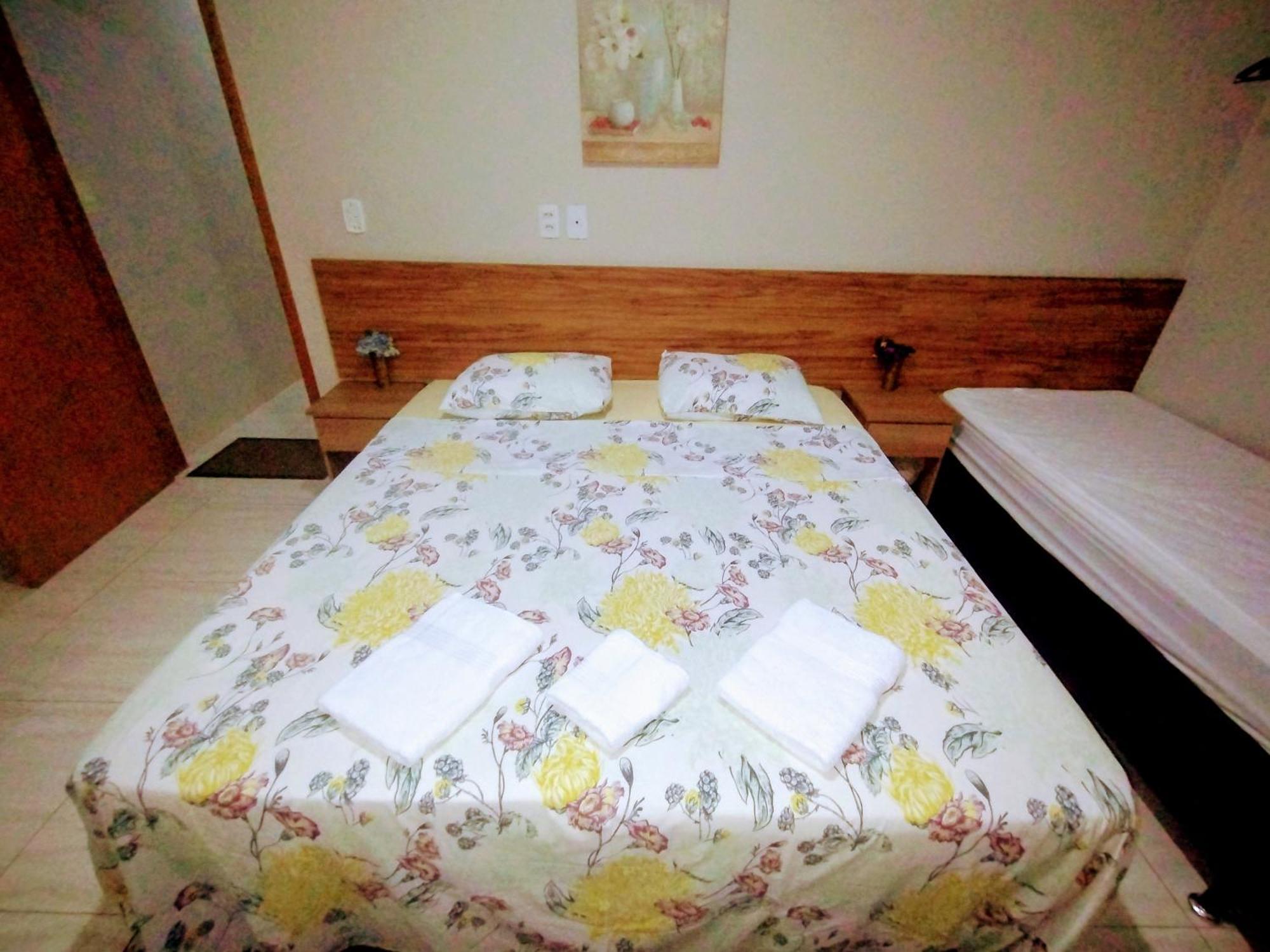 Pouso Oliveira Suites São João Batista do Glória Extérieur photo
