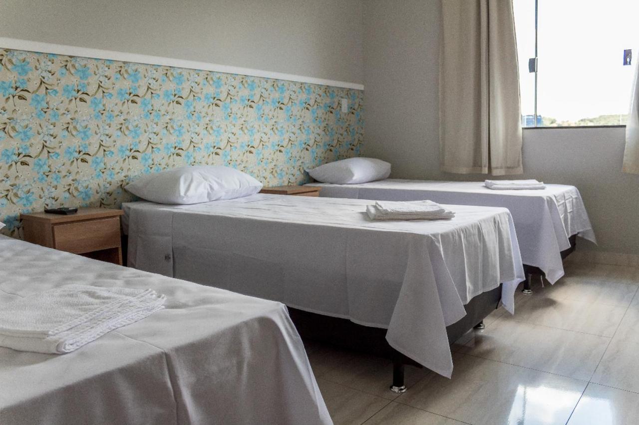 Pouso Oliveira Suites São João Batista do Glória Extérieur photo